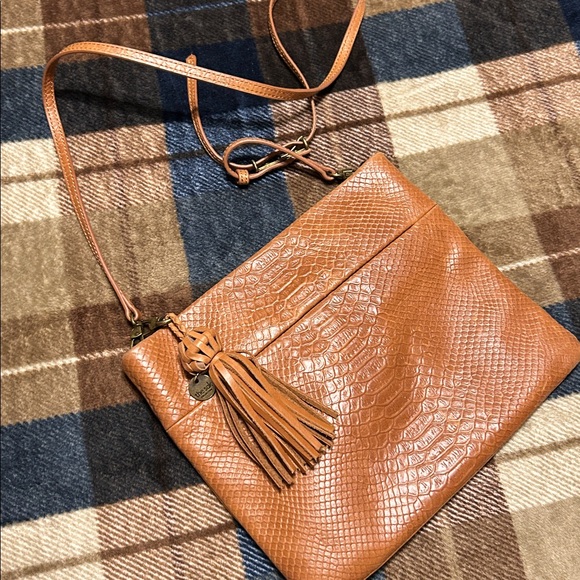 The Sak Brown Textured Crossbody Bag - Picture 1 of 12